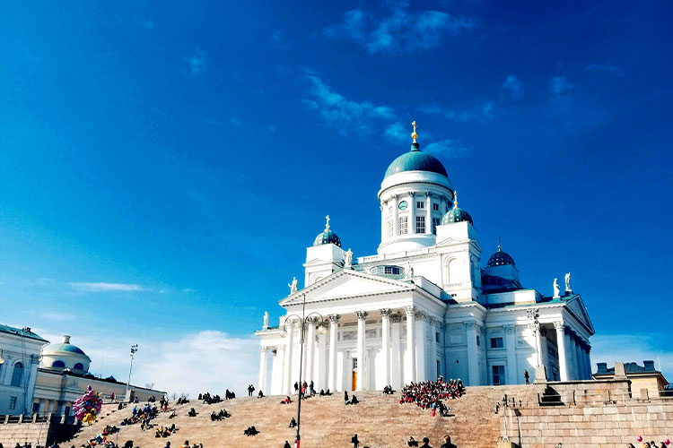 FINLAND750
